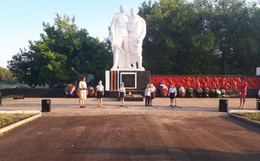 День памяти и скорби в Духовницком районе